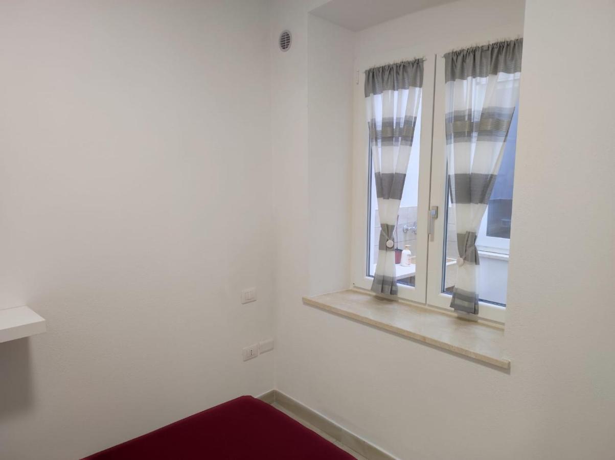 Apartments Villas กาญารี ภายนอก รูปภาพ
